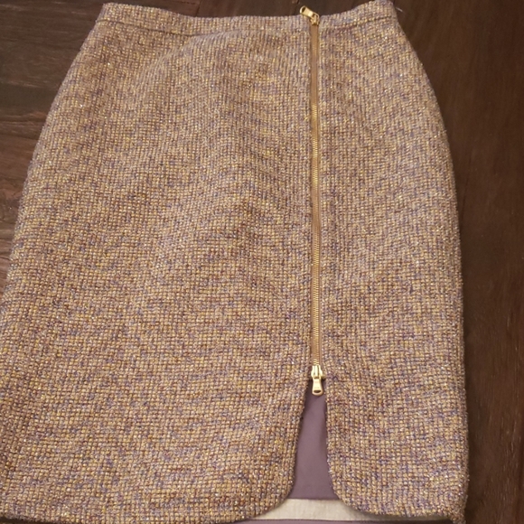 J. Crew Dresses & Skirts - J crew pencil skirt 4 gorgeous new